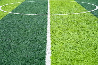 Futbol sahasında kıvrımlar