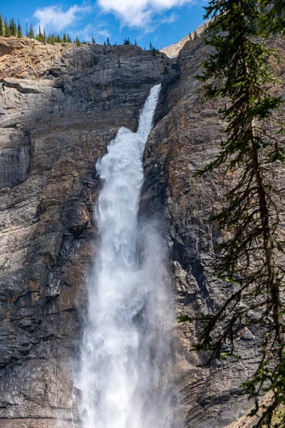 Takakkaw Falls Parque Nacional Yoho Colúmbia Britânica Canadá — Fotografia de Stock