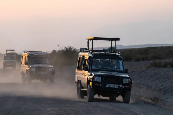 Kenya Afrique Mars 2023 Défilé Véhicules Safari Toyota Land Cruiser — Photo