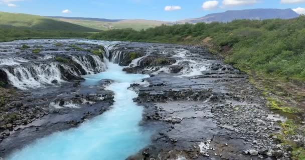 Bruarfoss Waterfall Sunny Day Summer Features Beautiful Teal Turquoise Water — Stock Video