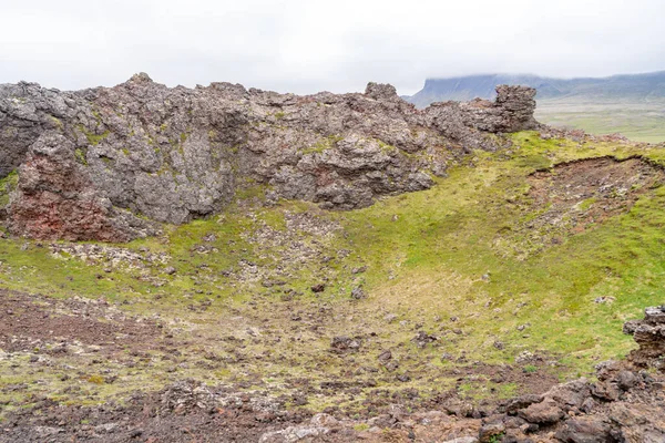 Miradouro Topo Cratera Saxholl Islândia Muita Rocha Lava Escavada Cratera — Fotografia de Stock