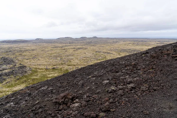 Pohled Vrcholu Kráteru Saxholl Islandu Spousta Lávové Skály — Stock fotografie