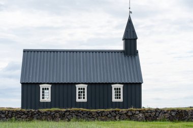 Budir siyah kilisesi İzlanda 'daki Snaesfellsnes yarımadasında.