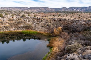 Montezumas Kuyusu Rimrock, Arizona yakınlarındaki Montezuma Şatosu Ulusal Anıtı