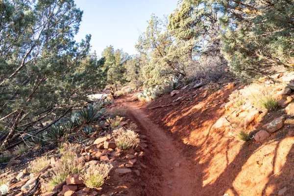 Sedona Arizona 'da sabah vakti asker geçidi.