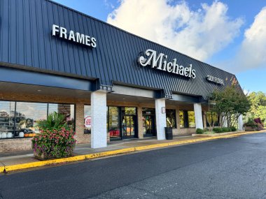 Viyana, Virginia - 28 Eylül 2024: Fairfax VA Michaels Craft Store 'un önü