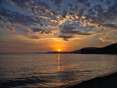 Yunanistan 'da Adriyatik Denizi' nde Günbatımı