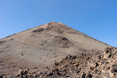 Tenerife Kanarya Adası 'ndaki Teide yanardağının manzarası