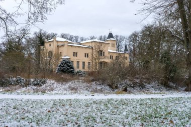 Kışın Osterburg yakınlarındaki Krumker Şatosu 