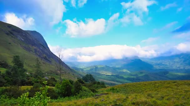Beautiful Clouds Hill Greenery Hdr Timelapse Footage Eravikulam National Park — Stock videók