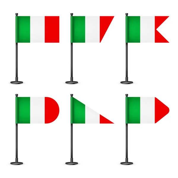 现实的各种意大利桌旗在黑色的钢杆上 意大利的纪念品 台旗用纸或织物制成 金属光泽立柱 做促销和广告的模特 矢量说明 — 图库矢量图片