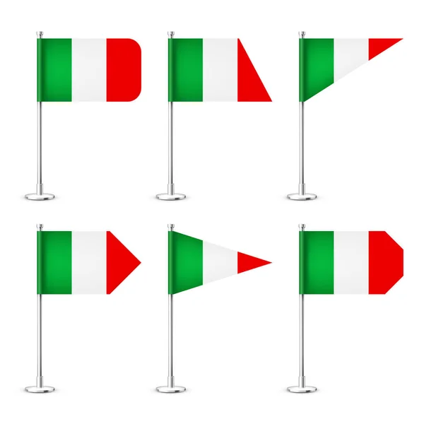 Realista Varias Banderas Mesa Italianas Poste Acero Cromado Recuerdo Italia — Vector de stock