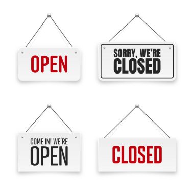Gerçekçi açık ya da kapalı tabelalar. Kafe, restoran, bar ya da perakende mağazası için klasik kapı tabelası. Duyuru pankartı, iş ya da hizmet için bilgi tabelası. Vektör illüstrasyonu.