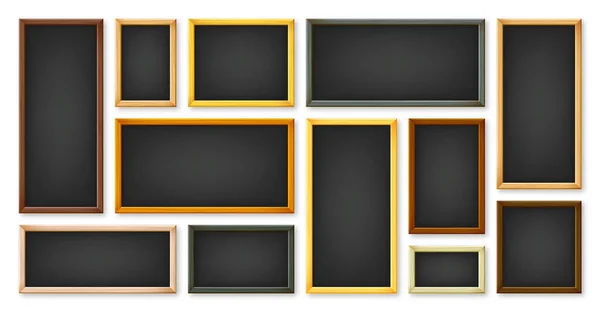 在木制框架内的现实的各种黑板 黑色餐厅的菜单 学校黑板 文字或图画的书写表面 空白广告或展示板 矢量说明 — 图库矢量图片
