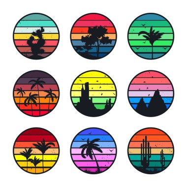 Grunge klasik günbatımı koleksiyonu. 80 'ler ve 90' lar tarzında renkli çizgili gündoğumu rozetleri. Güneş ve okyanus manzarası, yaz atmosferi, sörf. Baskı, logo ya da tişört için tasarım elemanı. Vektör illüstrasyonu.