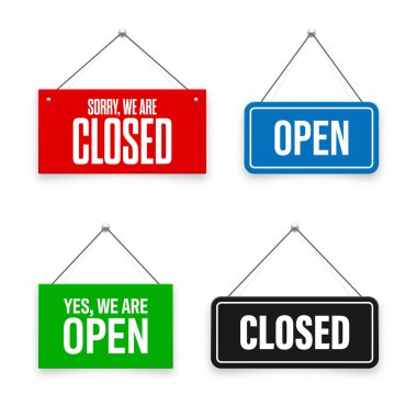 Gerçekçi açık ya da kapalı tabelalar. Kafe, restoran, bar ya da perakende mağazası için klasik kapı tabelası. Duyuru pankartı, iş ya da hizmet için bilgi tabelası. Vektör illüstrasyonu.