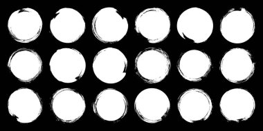 Grunge daireleri, fırça darbeleri, çizgiler, mürekkep lekeleri, elle çizilmiş karalama şekilleri. El yapımı kabataslak izler, akrilik lekeler, kömür çizgileri. Boya dokuları, kuru fırça etkisi. Vektör illüstrasyonu.