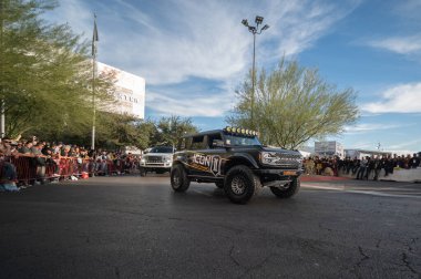 Las Vegas - ABD - 4 Kasım 2022: SEMA Show Cruise sırasında Ford Bronco.
