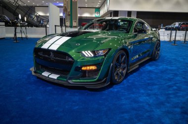 Los Angeles - ABD - 17 Kasım 2022: Los Angeles Kongre Merkezi 'nde Los Angeles Otomobil Fuarı sırasında Ford Mustang iç mekanı.