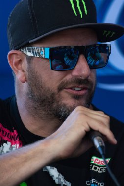 San Pedro, CA - 20 Eylül 2014: Ken Block American profesyonel ralli sürücüsü Red Bull GRC Global Rallycross.
