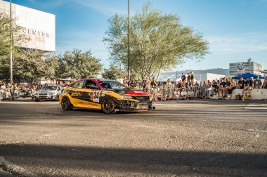 Las Vegas - ABD - 3 Kasım 2023: SEMA Show Cruise sırasında Honda Civic.