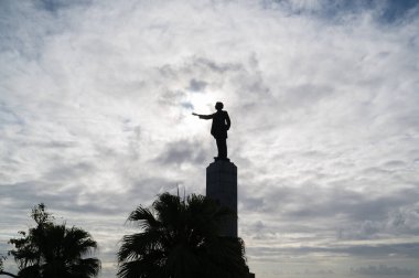 Salvador, Bahia - Brezilya - 26 Eylül 2024: Castro Alves Anıtı, 1923 'te Salvador' daki Castro Alves Meydanı 'nda açıldı, Bahian şair ve kölelik karşıtlığını sembolize ediyor..
