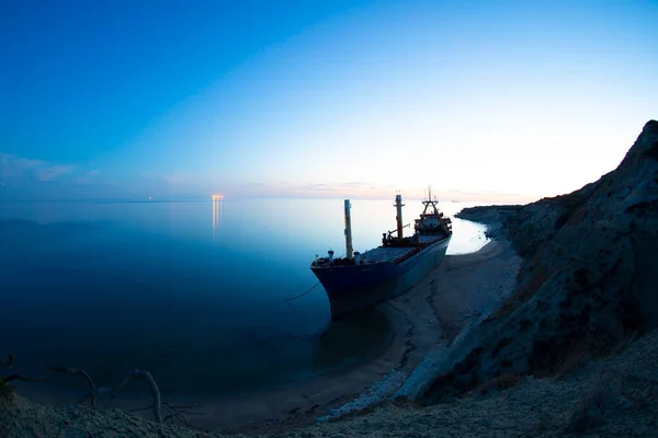 Ztroskotaná Pláž Ostrově Bozcaada Turecko Uvízlý Mercy Treska Loď Bozcaada — Stock fotografie