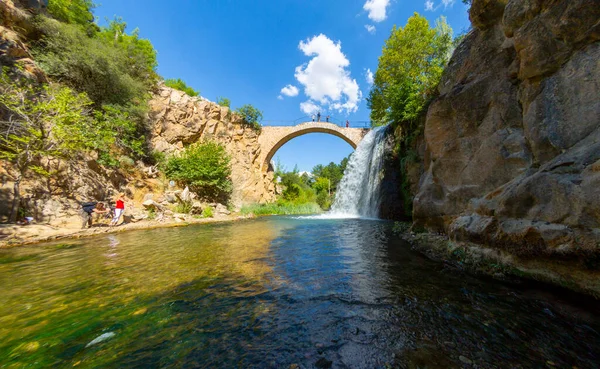 Turecké Vodopády Řeky Historický Kamenný Most Vodopád Skvělá Fotografie Kde — Stock fotografie