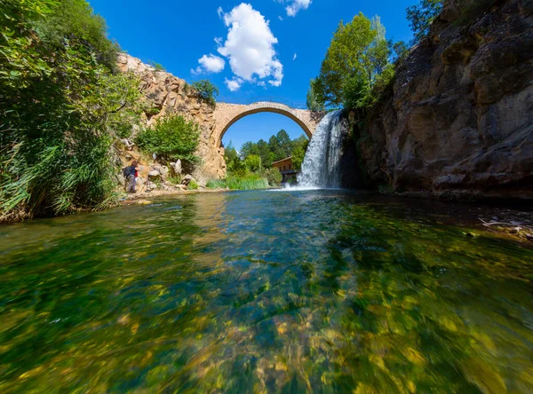 Die Wasserfälle Und Flüsse Der Türkei Historische Steinbrücke Und Wasserfall — Stockfoto