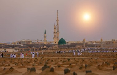 Suudi Arabistan, Madinah 'taki Nabawi Camii' nin Panaroma manzarası.
