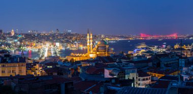 15 Temmuz Şehitler Köprüsü (Boğaz Köprüsü) ve İstanbul manzarası