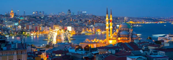 Juillet Pont Des Martyrs Pont Bosphore Vue Sur Istanbul — Photo