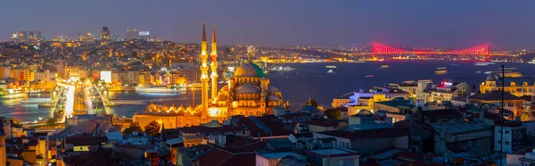 Juillet Pont Des Martyrs Pont Bosphore Vue Sur Istanbul — Photo