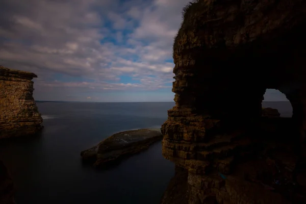 Kerpe Taşları Pembe Kayalar Sahilde Farklı Kaya Şekillerinden Oluşan Inanılmaz — Stok fotoğraf