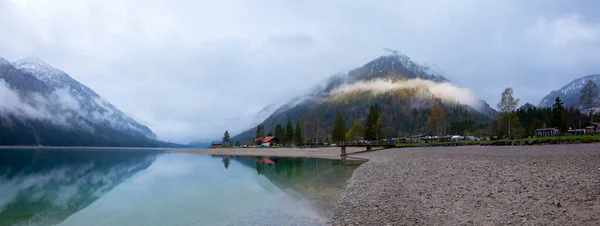 Jezioro Plansee Alpach Austriackich — Zdjęcie stockowe