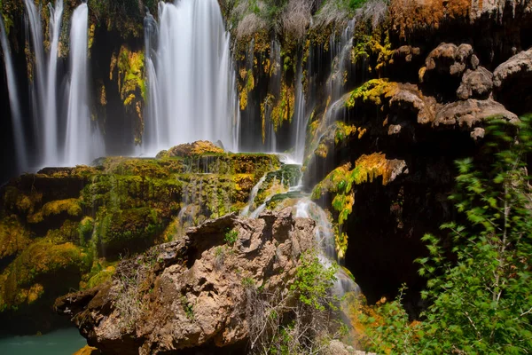 Piccolo Ruscello Una Cascata Sulla Montagna Gksu Waterfall Konya — Foto Stock