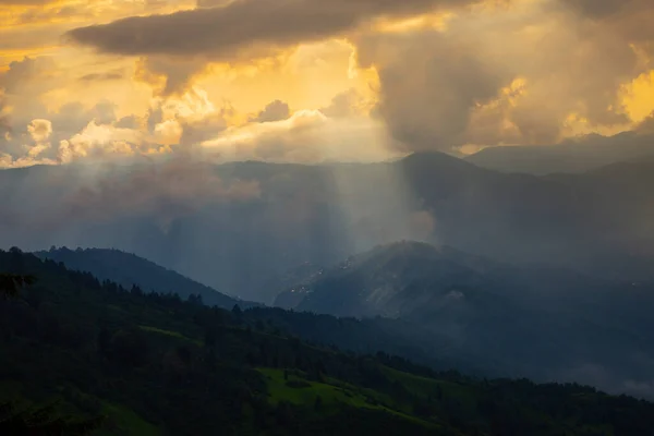 Clouds Huser Plateau Camlihemsin Rize Turkey — Foto de Stock