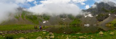 Türkiye 'nin Rize ilinde Avusor Gölü görünümü