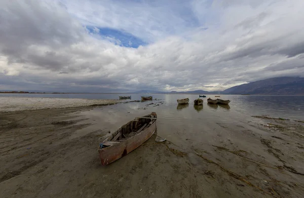 デニッツリのシビリル イシクリ湖 — ストック写真