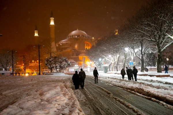 Сніжний День Площі Султанахмет Вид Hagia Sophia Стамбул Turkey Hagia — стокове фото