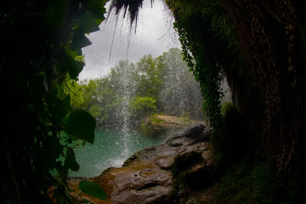 安塔利亚著名的库尔顺卢瀑布 — 图库照片