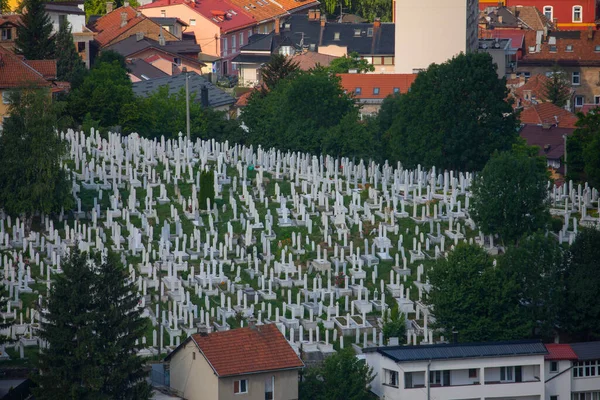 Потокарі Сребрениця Кладовище Жертв Геноциду — стокове фото