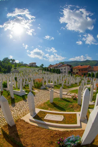 Potocari Srebrenica Memorial Cemitério Para Vítimas Genocídio — Fotografia de Stock