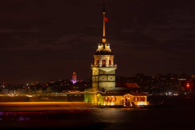 Bakire Kulesi ve Galata Kulesi aşık