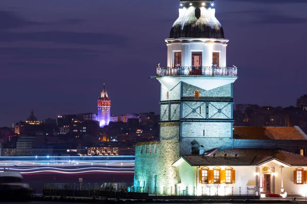 Maiden Tower Galata Tower Verliefd — Stockfoto