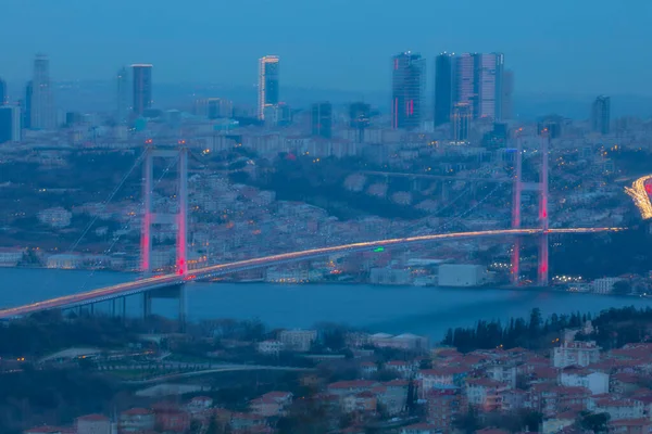Липня Міст Мучеників Temmuz Sehitler Koprusu Стамбульський Міст Вночі Стамбул — стокове фото