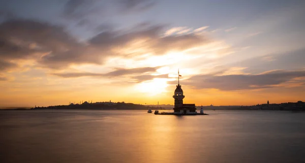 Στον Πύργο Της Κόρης Υπέροχο Τοπίο Κωνσταντινούπολη Τουρκία — Φωτογραφία Αρχείου