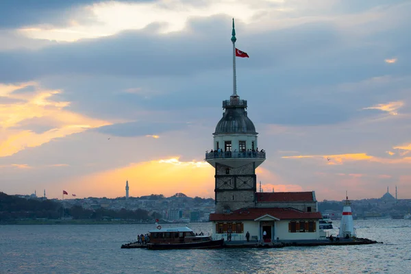 Torre Donzela Maravilhosa Paisagem Istambul Turquia — Fotografia de Stock