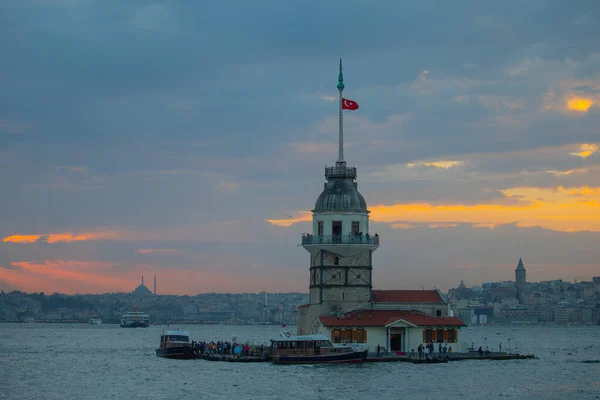 Maiden Tower Prachtig Landschap Istanbul Turkije — Stockfoto