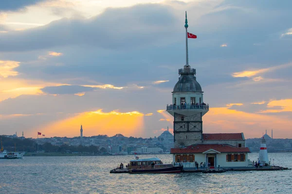 Девичья Башня Прекрасный Пейзаж Стамбул Турция — стоковое фото